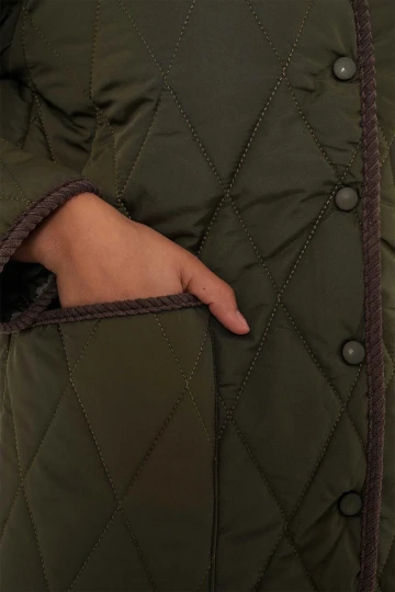 Kadın Haki Çıt Çıt Kapamalı Kadife Detaylı Kapitone Mont HZL25W-BD152261