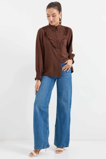 Kadın Kahverengi Fırfır Detaylı Uzun Kollu Şık Gömlek HZL25W-BD1202231