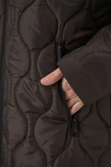 Kadın Kahverengi Kapüşonlu Kapitone Uzun Şişme Mont HZL24W-BD151771