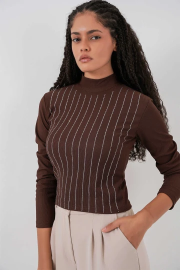 Kadın Kahverengi Yarım Balıkçı Önü Taşlı Body HZL25W-BD19221