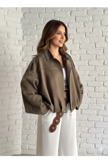 Kadın Koyu Bej Oversize Fermuar ve Çıt Çıt Kapamalı Cepsiz Süet Deri Ceket HZL25W-BD107301