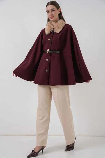 Kadın Mürdüm Yakası Kürklü Düğmeli Kemerli Kaşe Panço HZL25W-BD191651