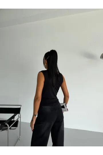 Kadın Siyah Büzgülü Kolsuz Sandy Bluz HZL26W-FRY122751