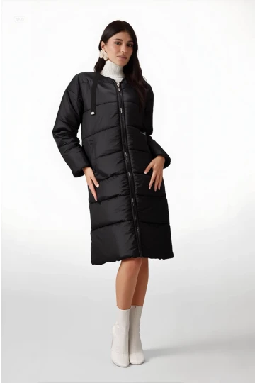 Kadın Siyah Kapşonlu Uzun Oversize Şişme Mont HZL22W-BD151201
