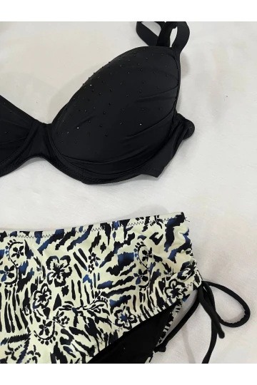 Kadın Siyah Taş İşlemeli Bej Desenli Astarlı Büyük Beden Bikini Takımı HZL25S-LC3351