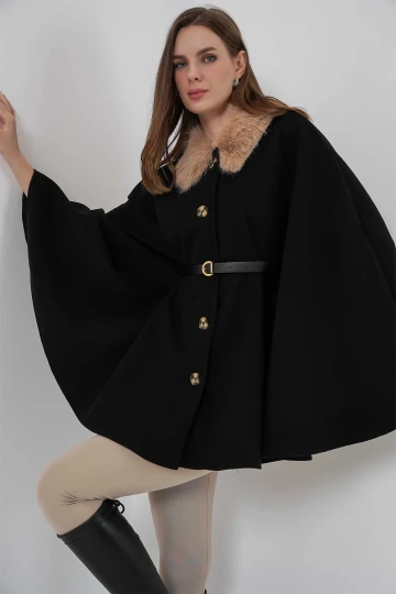 Kadın Siyah Yakası Kürklü Düğmeli Kemerli Kaşe Panço HZL25W-BD191651