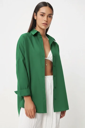 Kadın Zümrüt Yeşili Oversize Uzun Basic Gömlek HZL22W-BD139001