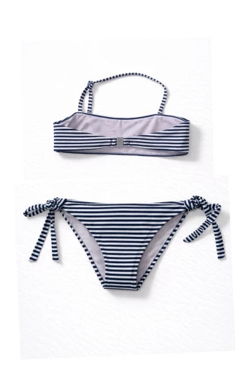 Kız Çocuk Lacivert Beyaz Çizgili Arı Çıkartmalı 4-12 Yaş Straplez Bikini Takım HZL24S-LC3228