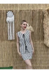 Kadın Siyah Beyaz Çizgili Önü Bağlamalı Bluzlu Etekli Triko Takım HZL24S-ZK10271